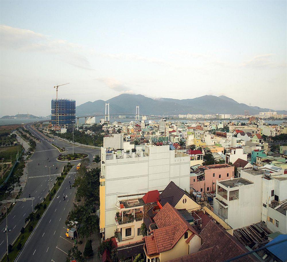 Azumaya Hotel Da Nang Esterno foto